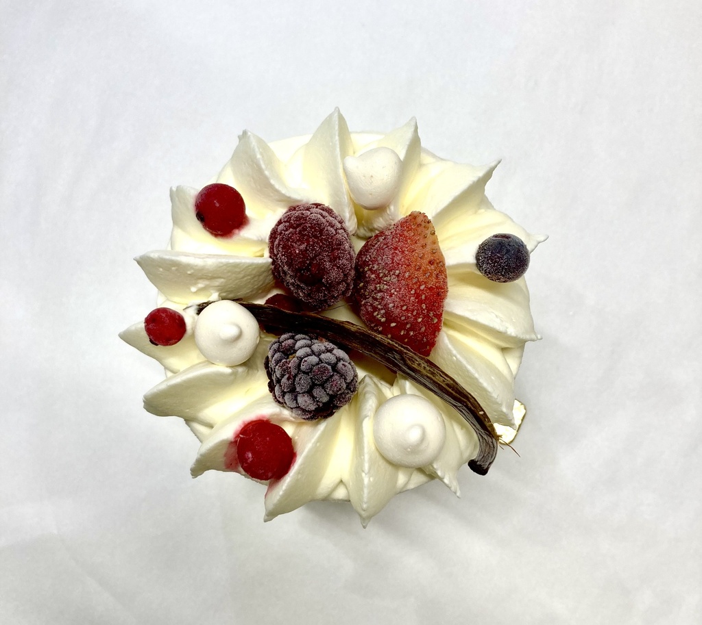 vacherin VANILLE de madagascar - FRAISE 2/3