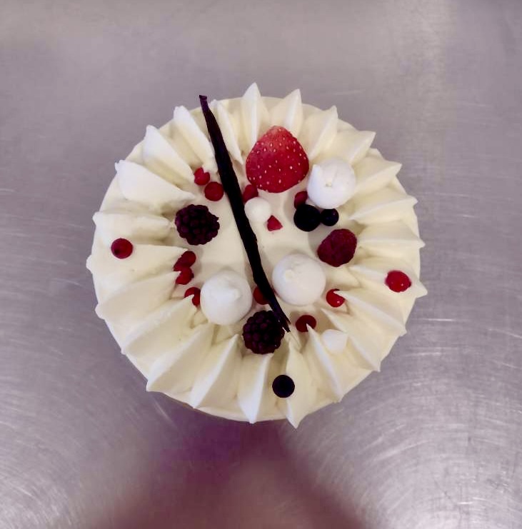 vacherin 6/8p VANILLE de Madagascar - FRAISE